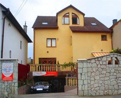 Hotel Pension Mellis Cluj Napoca Exterior foto